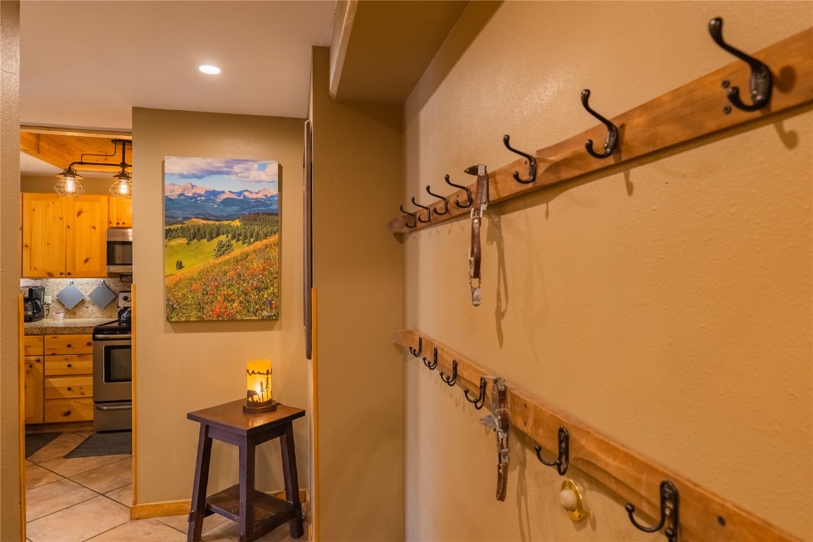 645 S Park AVENUE 705