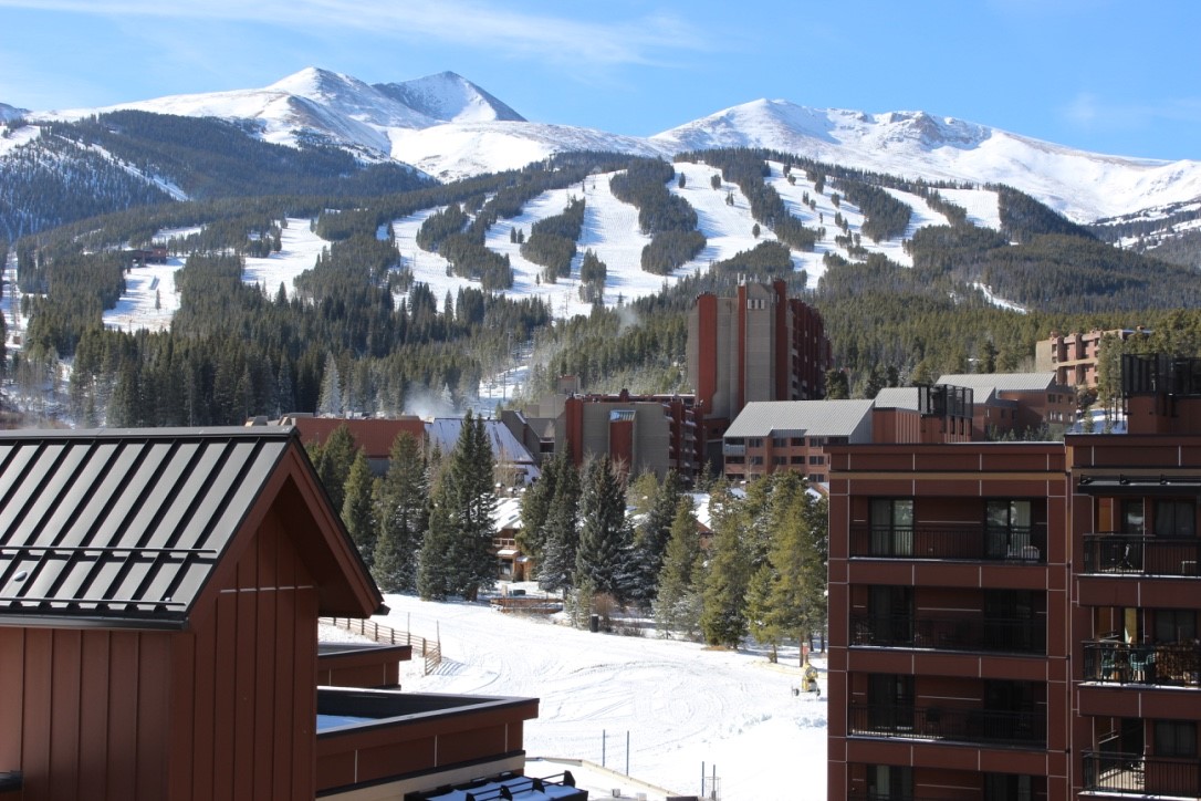 645 S Park AVENUE 705