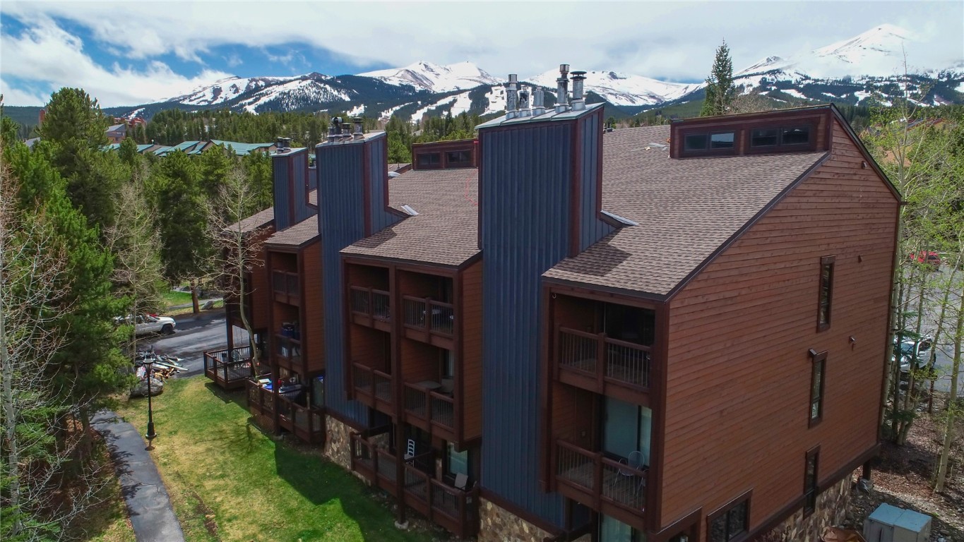 465 Four O Clock ROAD T2