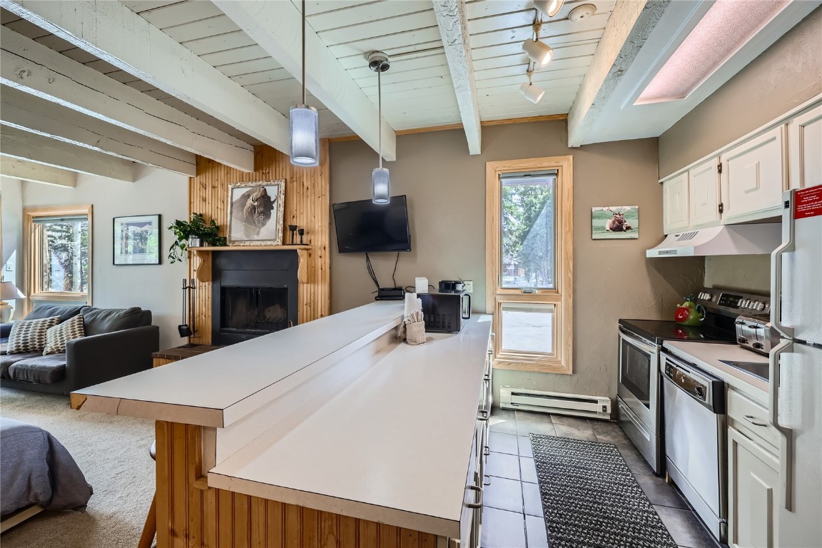 465 Four O Clock ROAD T2