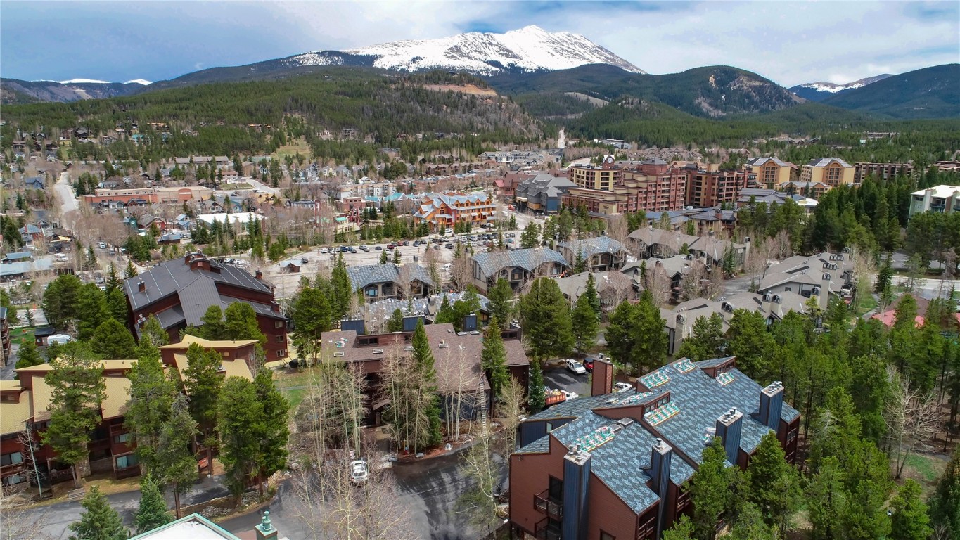 465 Four O Clock ROAD T2