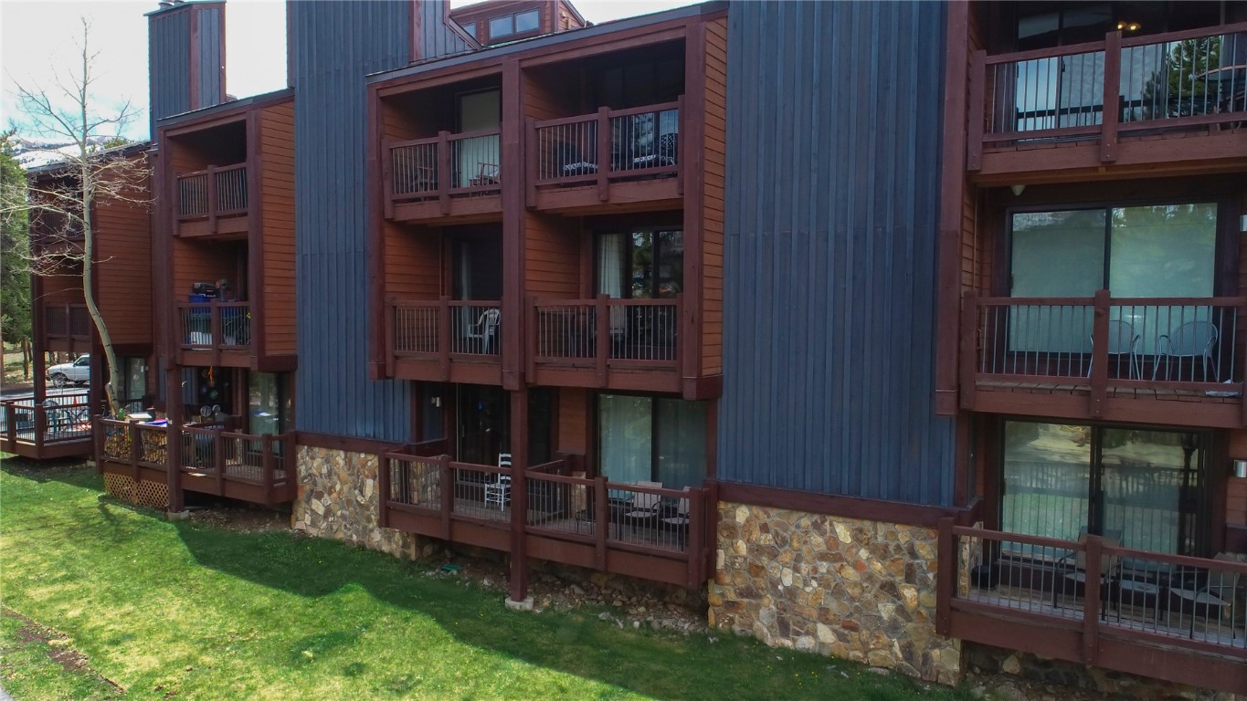 465 Four O Clock ROAD T2