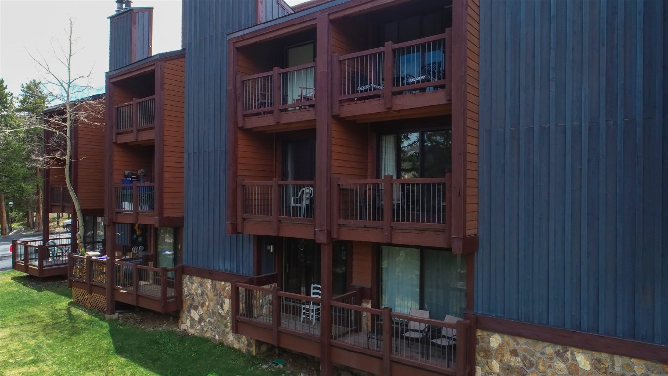 465 Four O Clock ROAD T2