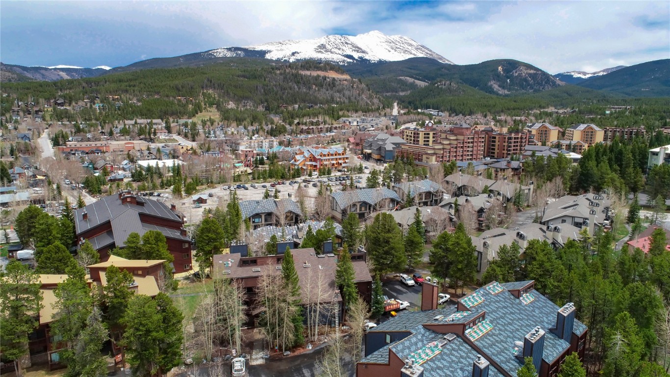 465 Four O Clock ROAD T2