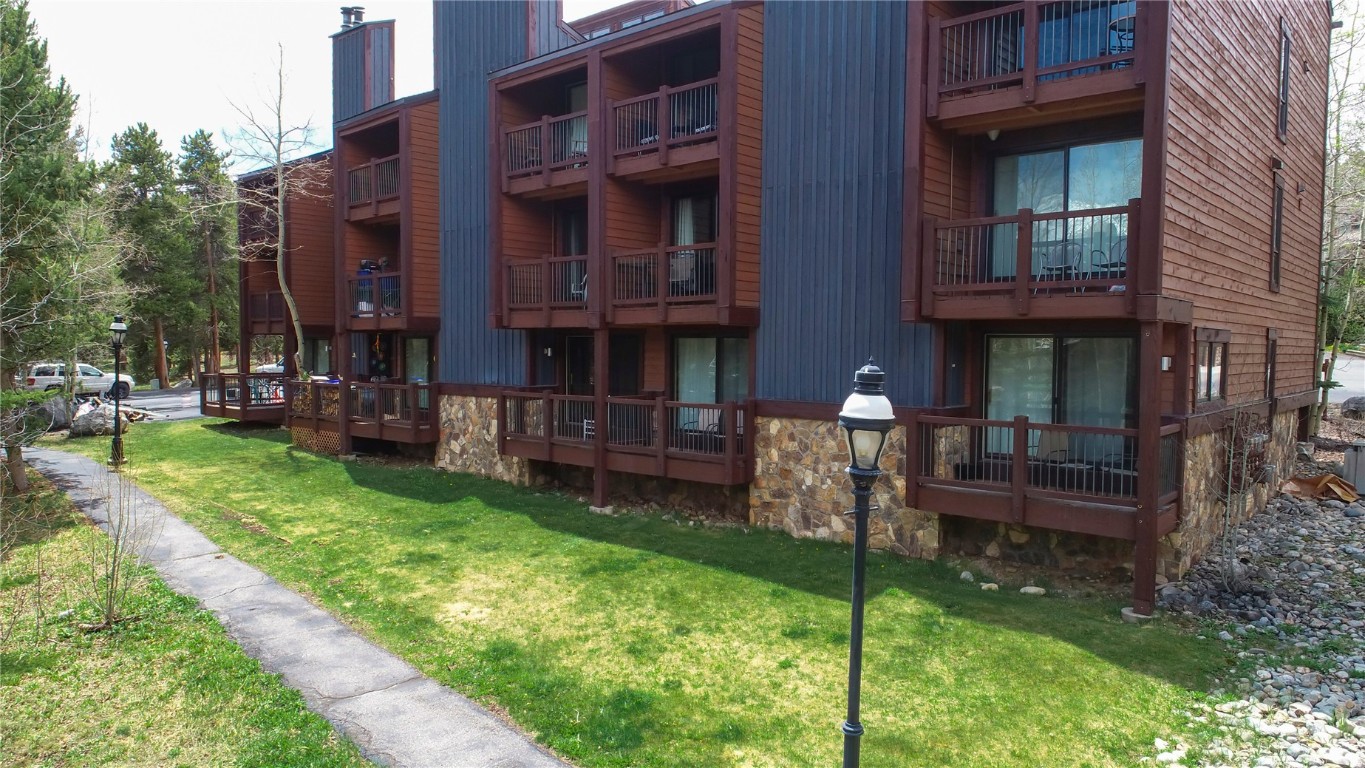 465 Four O Clock ROAD T2