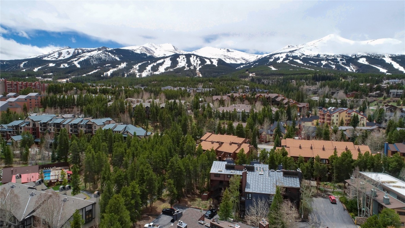 465 Four O Clock ROAD T2