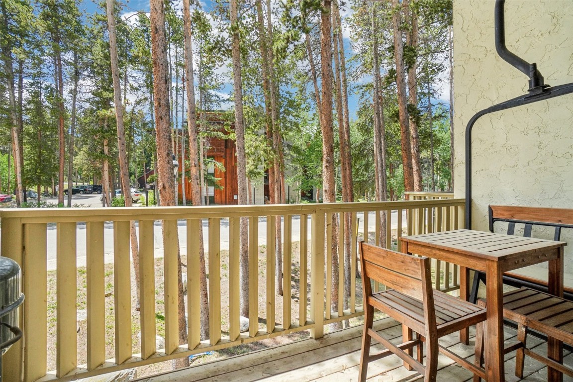 900 Columbine ROAD 104