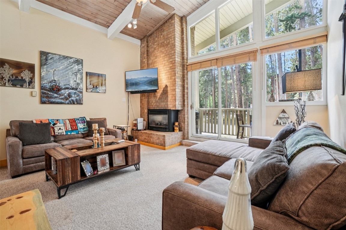 900 Columbine ROAD 104