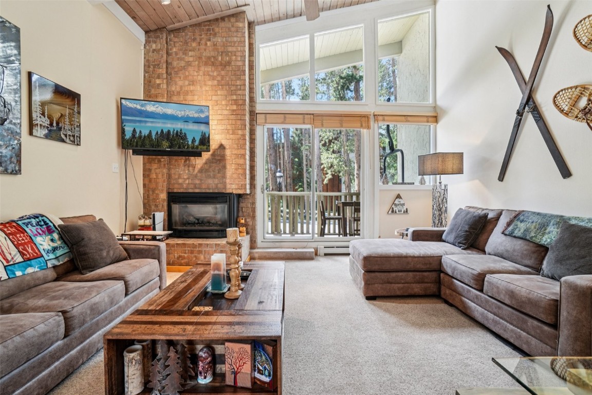 900 Columbine ROAD 104