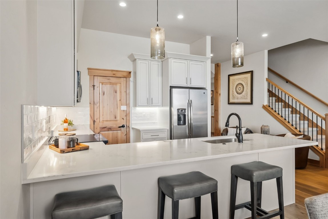 736 INDEPENDENCE ROAD