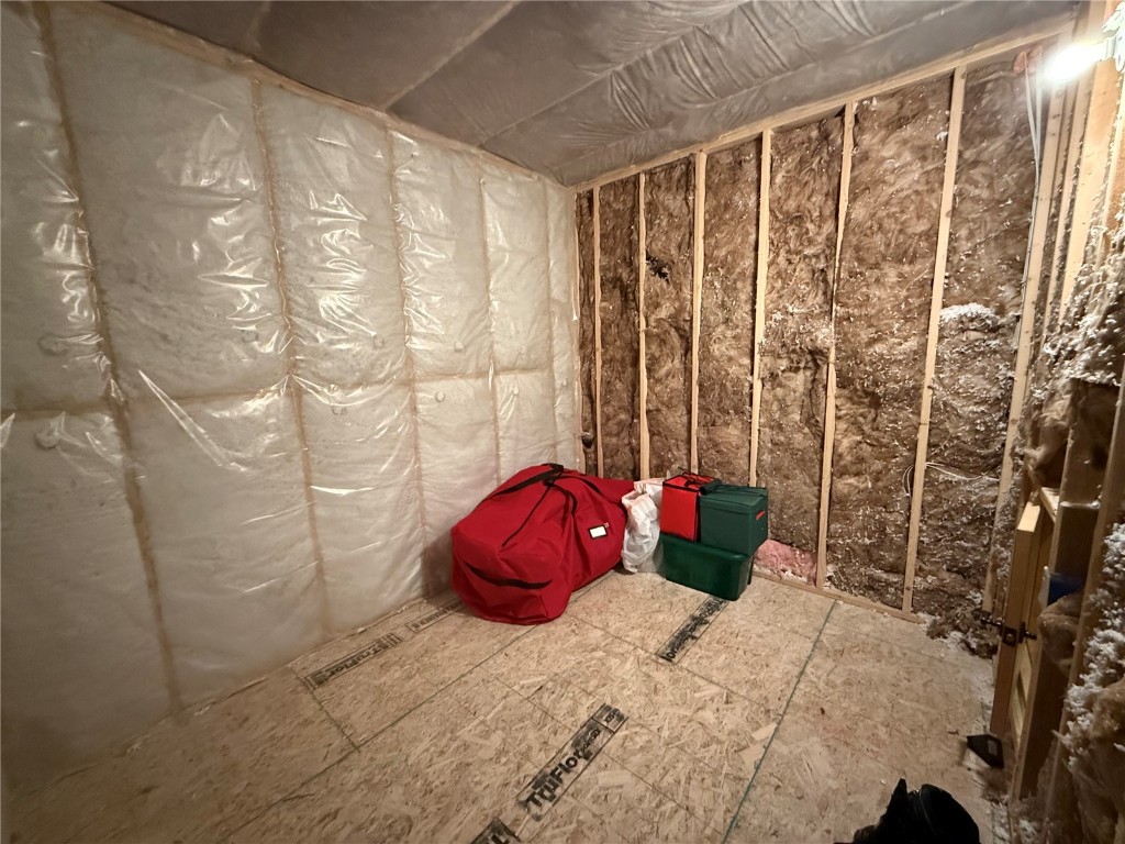 736 INDEPENDENCE ROAD