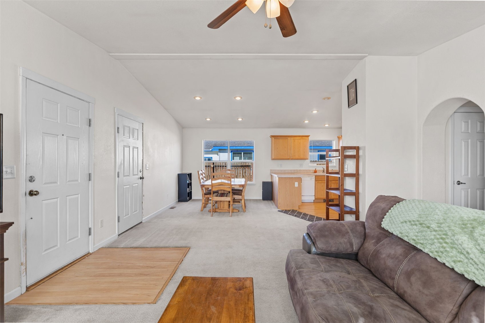 800 Trout Creek DRIVE