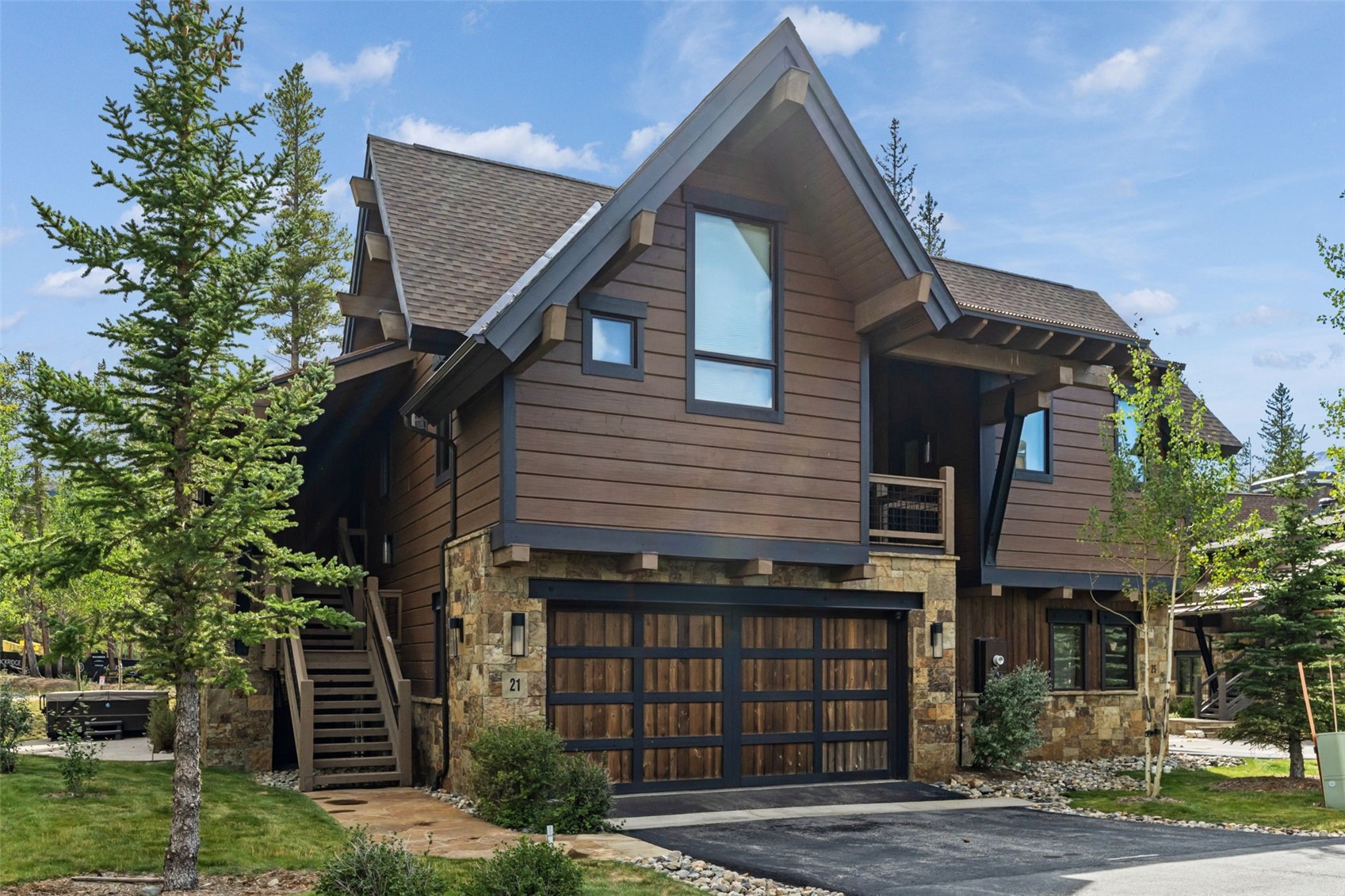 21 Union TRAIL