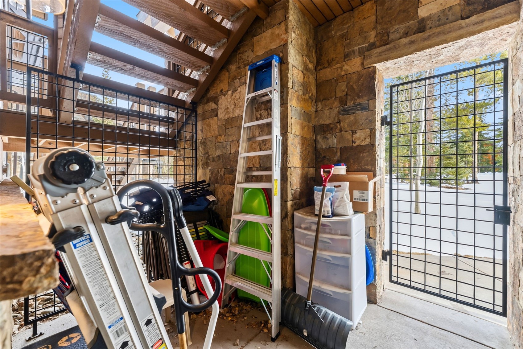 21 Union TRAIL