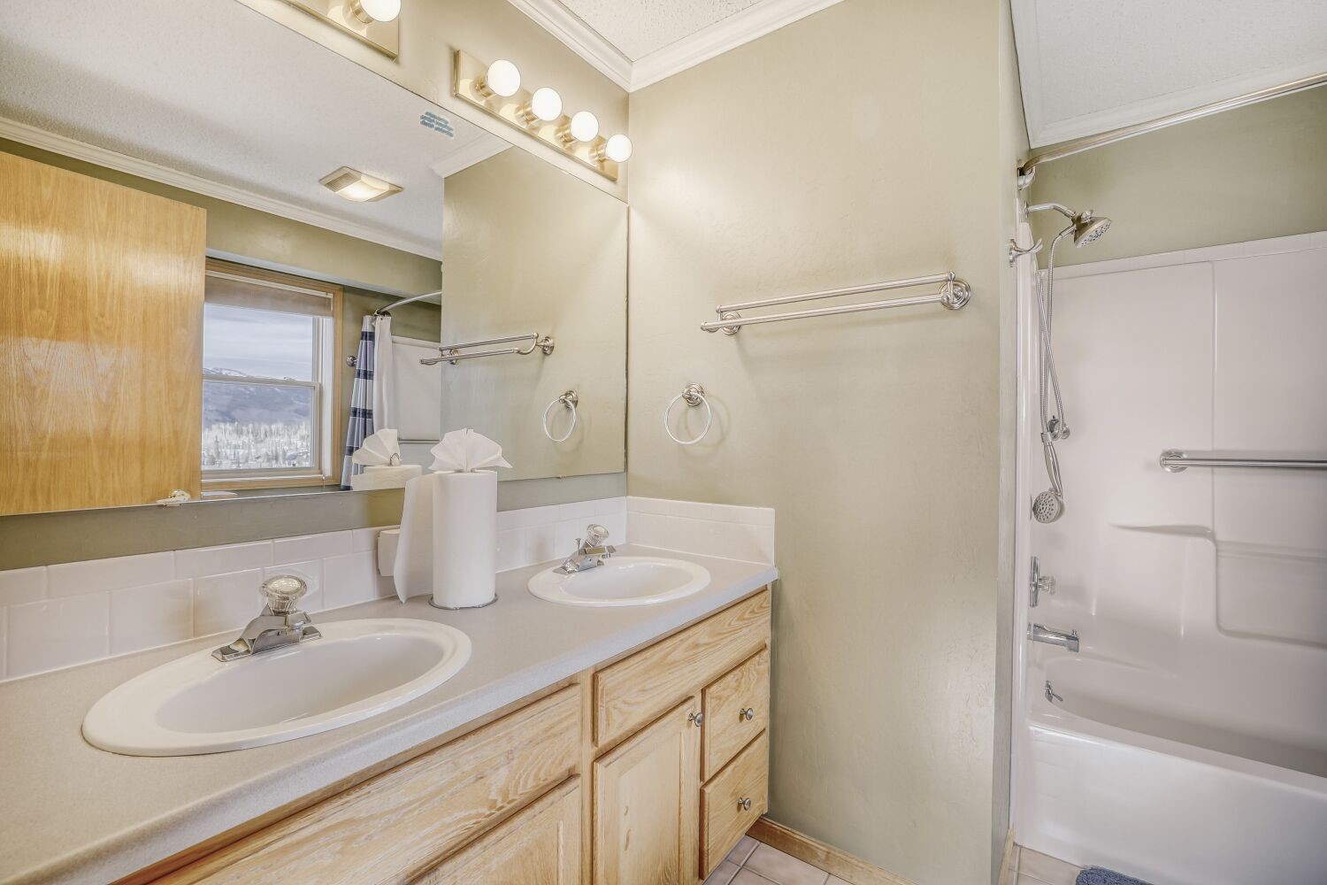 63 Twenty Grand COURT 63