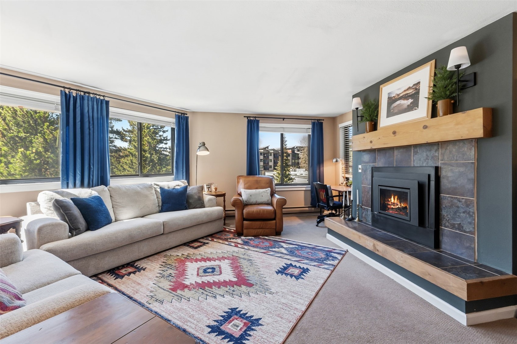 165 ARGENTINE COURT 1405