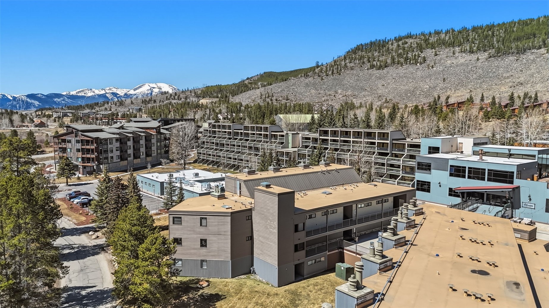 165 ARGENTINE COURT 1405