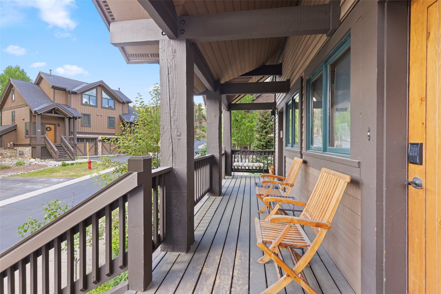 48 Bluff COURT 22