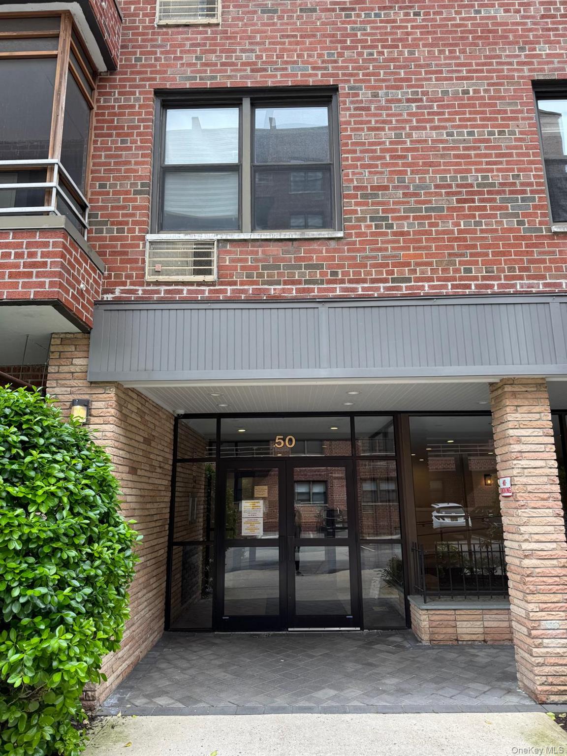 50 Barker Street Unit: 332
