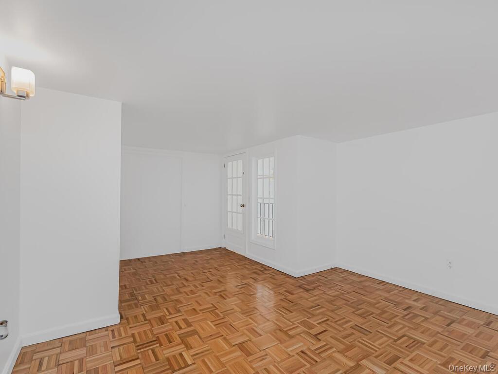 305 E 108th Street Unit: 4B