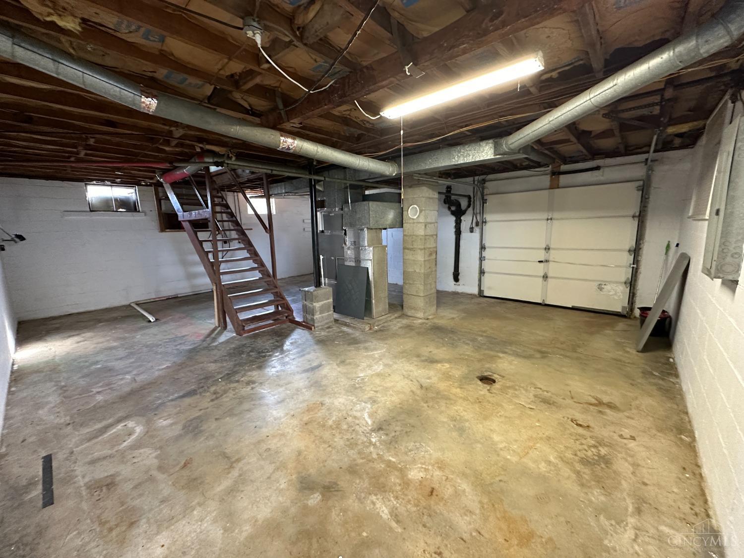 16 Highland Drive