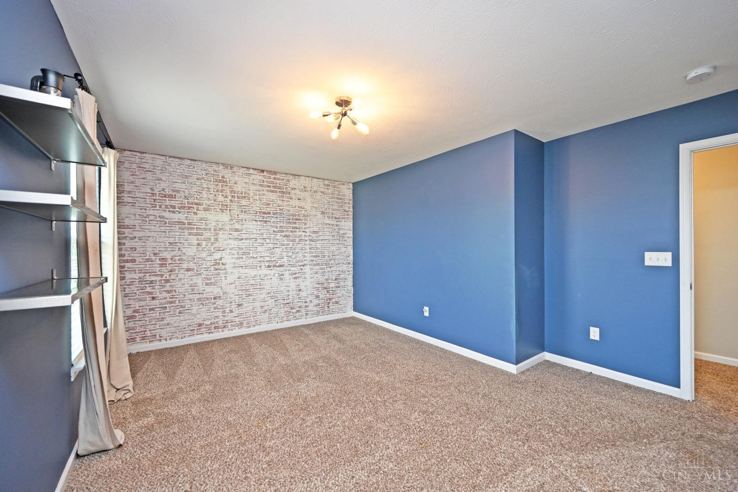 1383 Alexas Way