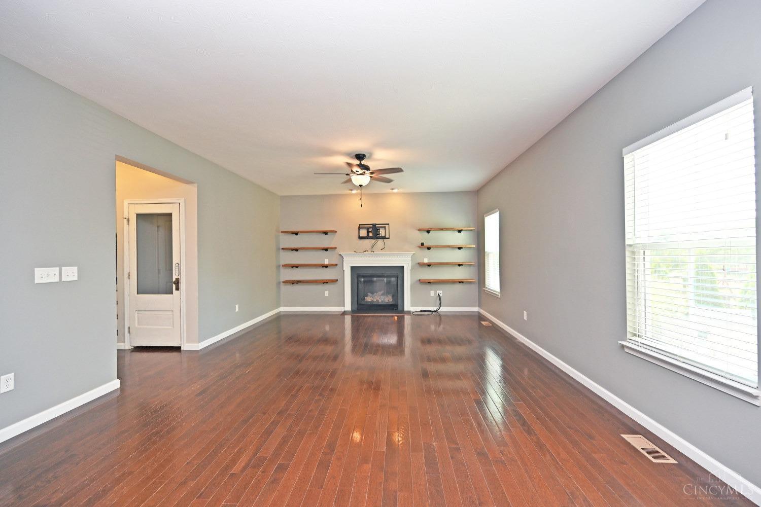 1383 Alexas Way