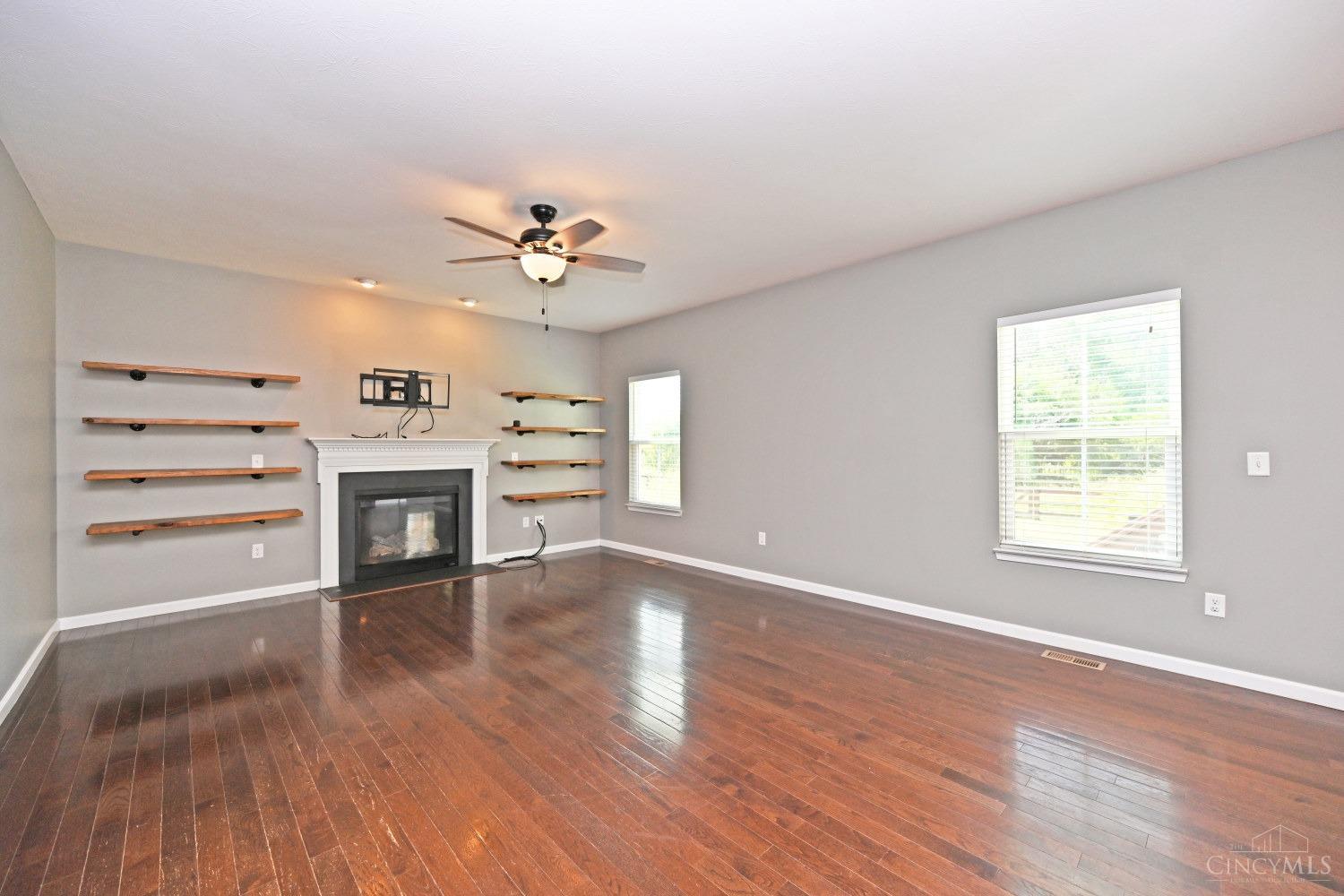 1383 Alexas Way