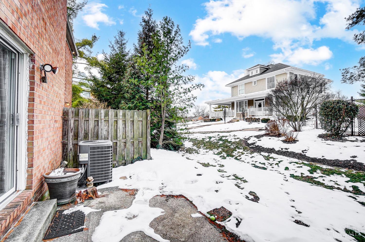 1600 Gelhot Drive 202