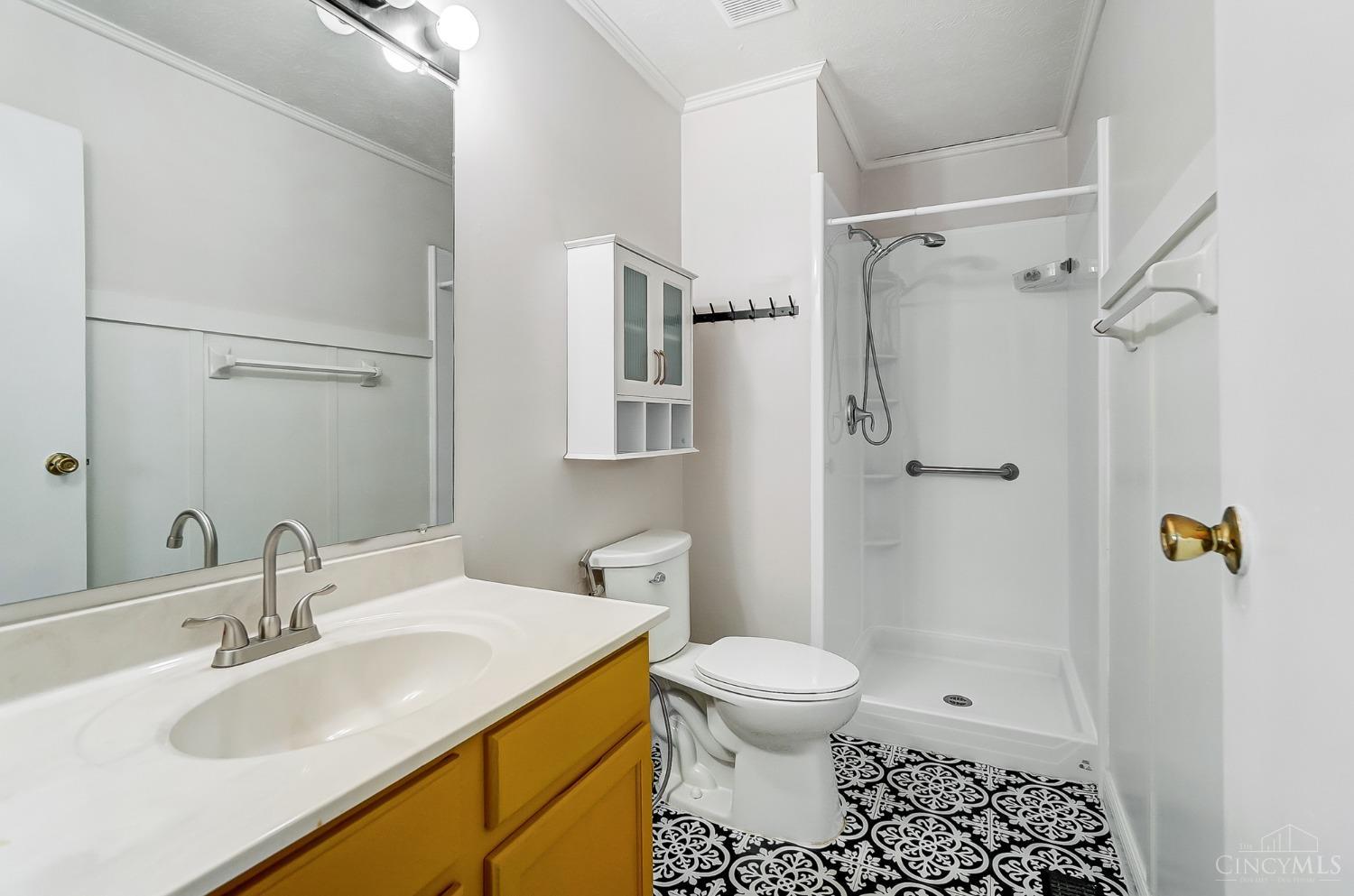 1600 Gelhot Drive 202