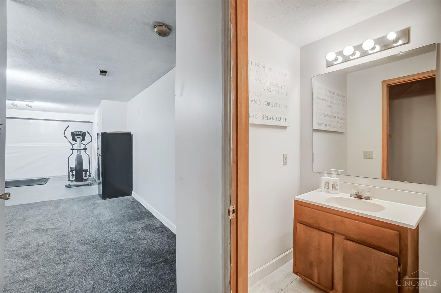 1600 Gelhot Drive 202