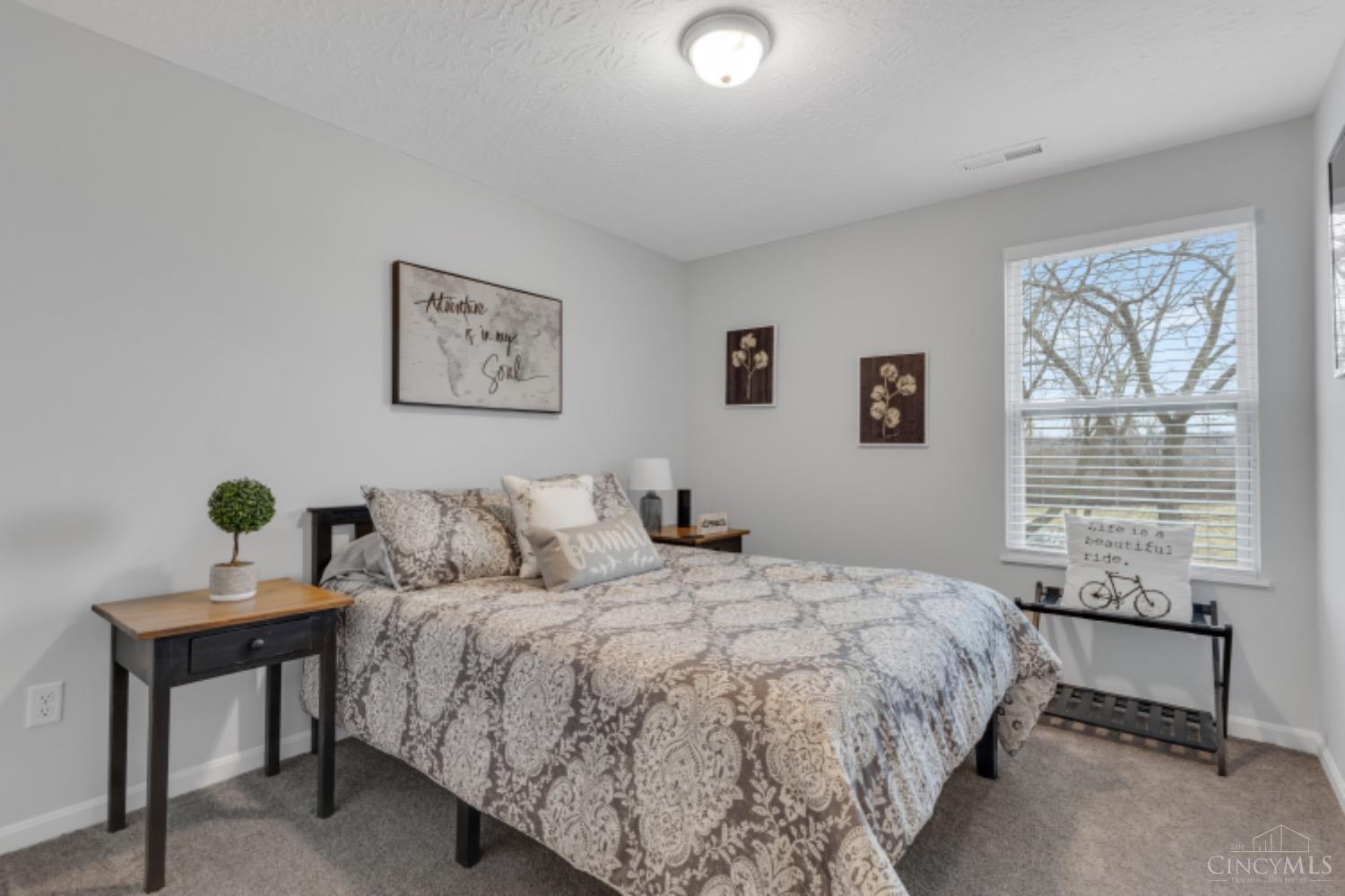 1605 Ashbury Court