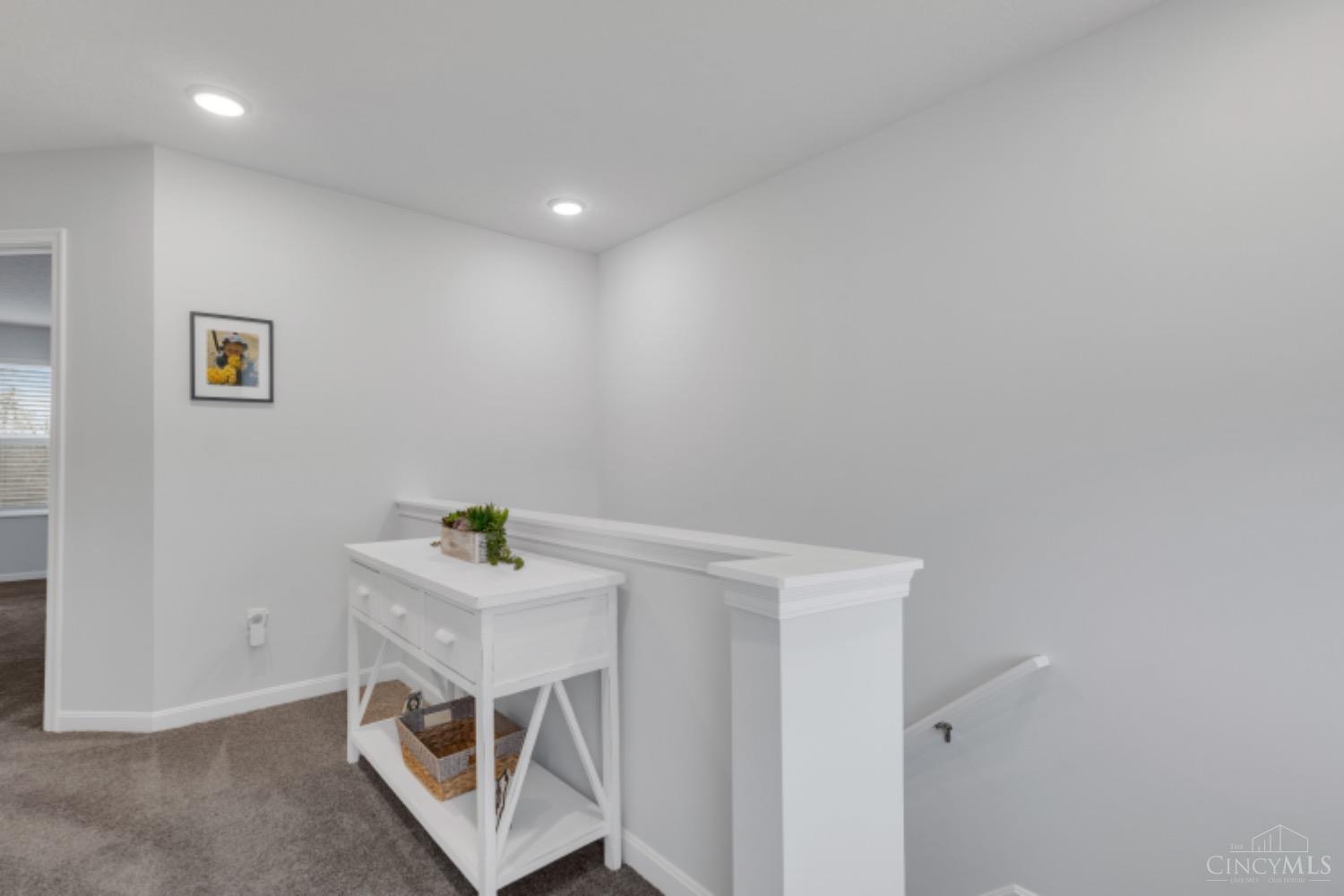1605 Ashbury Court