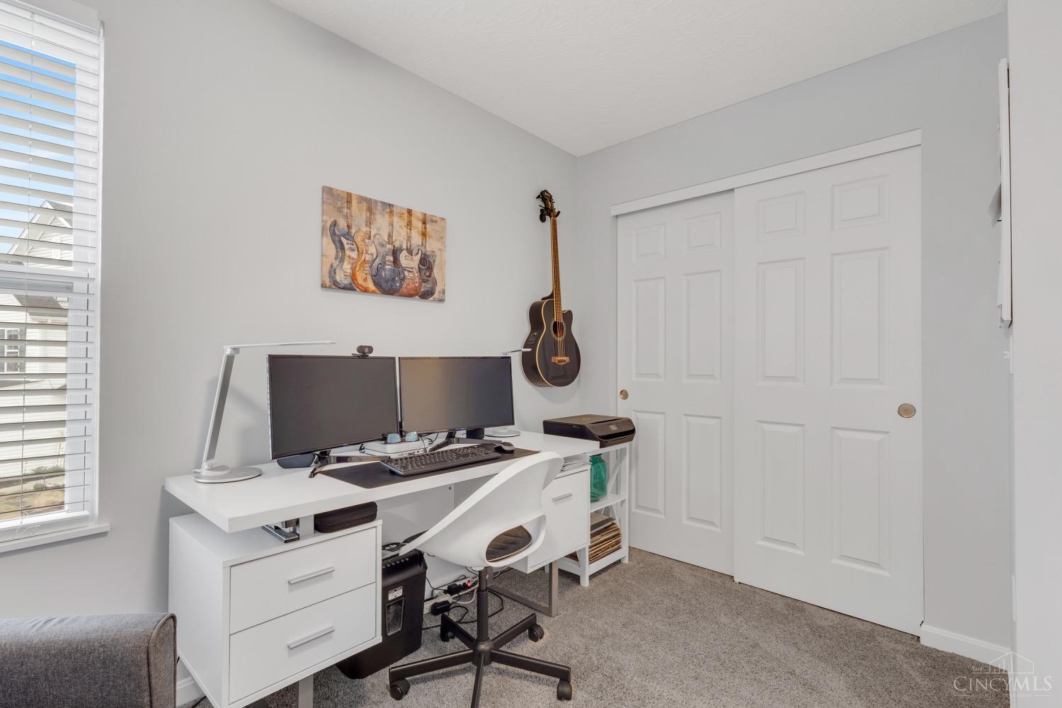 1605 Ashbury Court