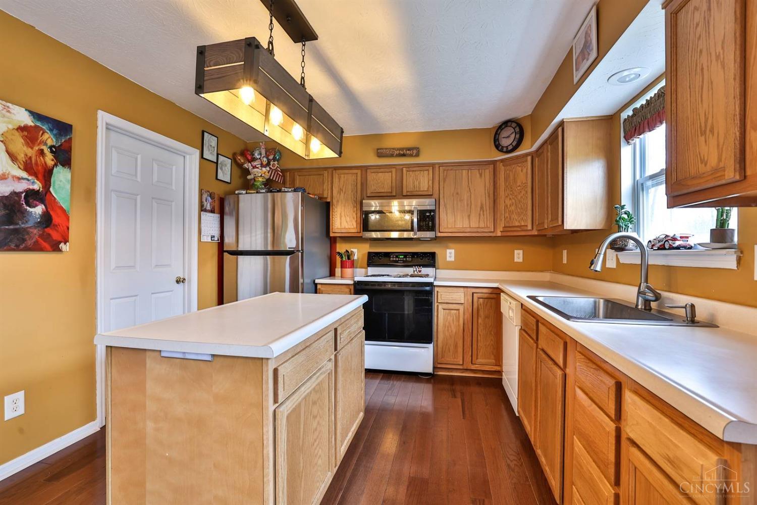 318 Stone Ridge Lane