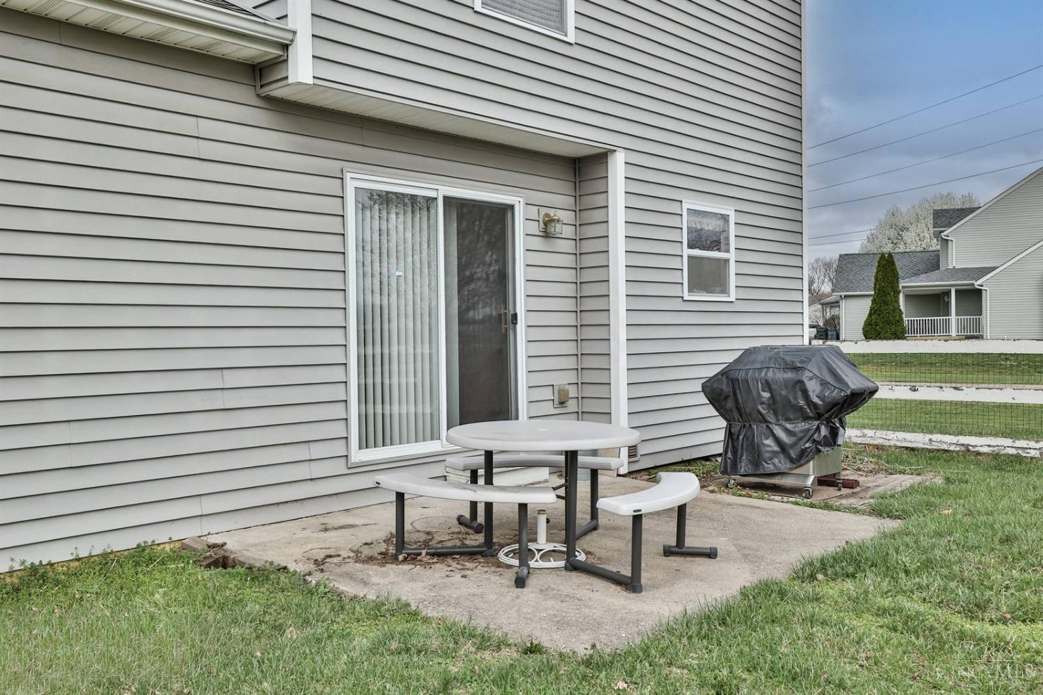 318 Stone Ridge Lane
