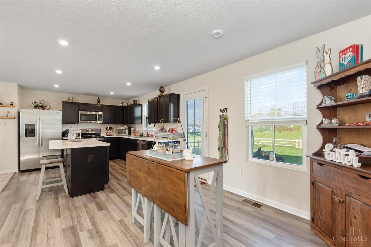 33 Cedarwood Drive