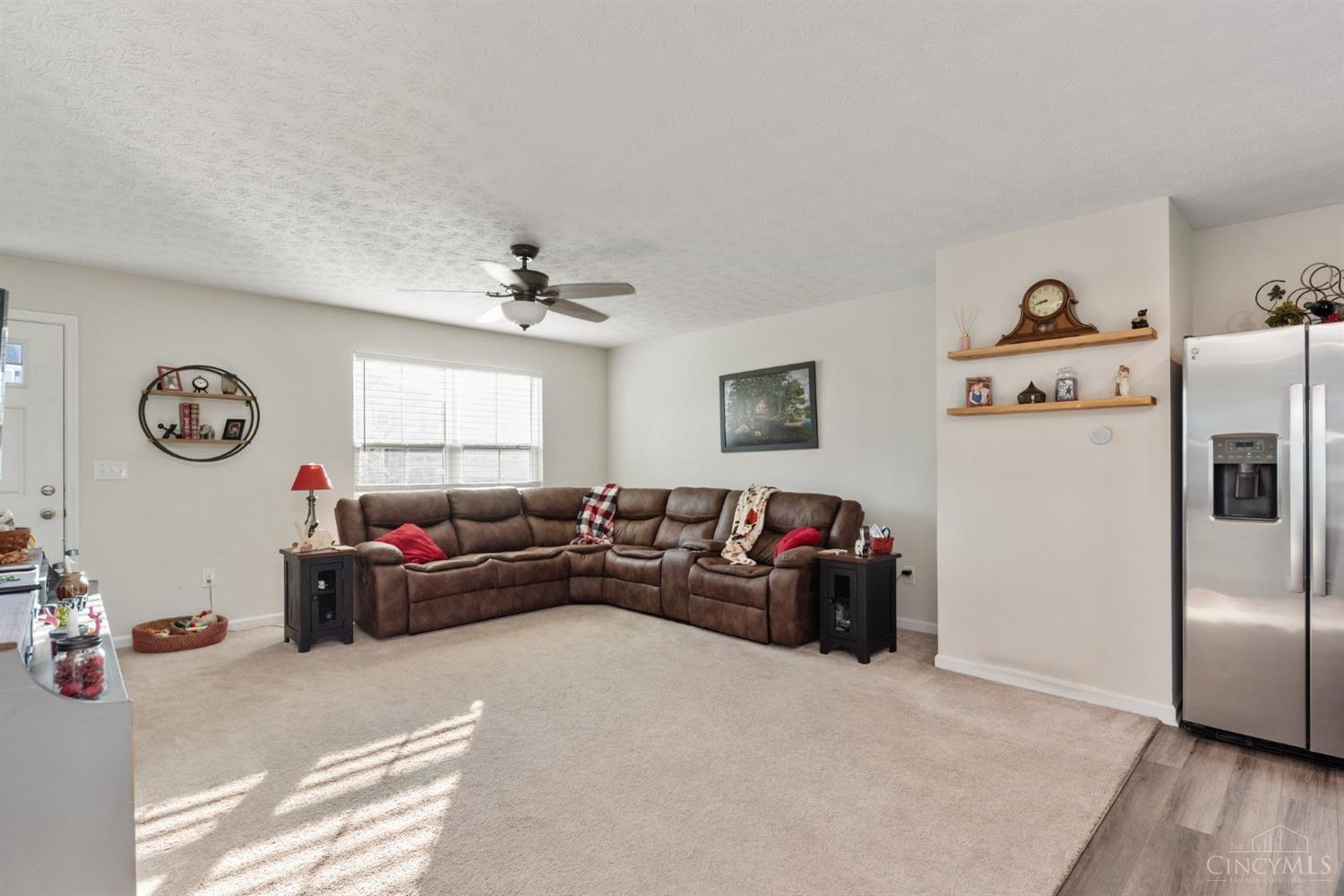 33 Cedarwood Drive