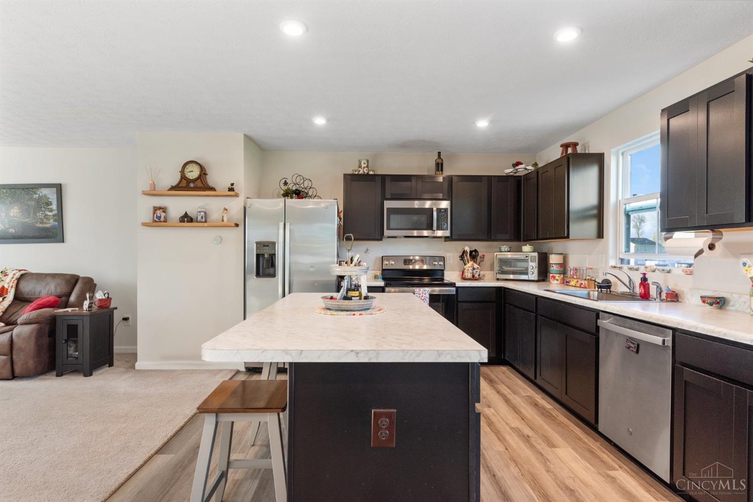 33 Cedarwood Drive
