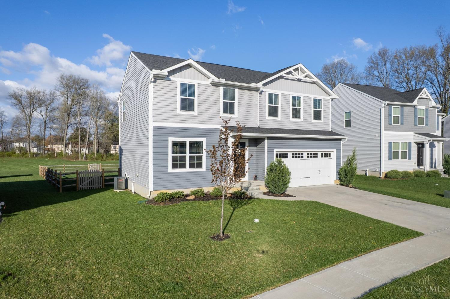 33 Cedarwood Drive
