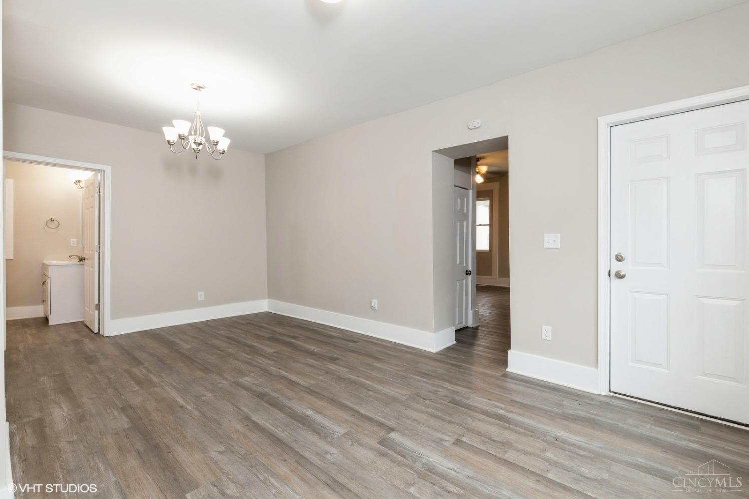 120 W Somers Street