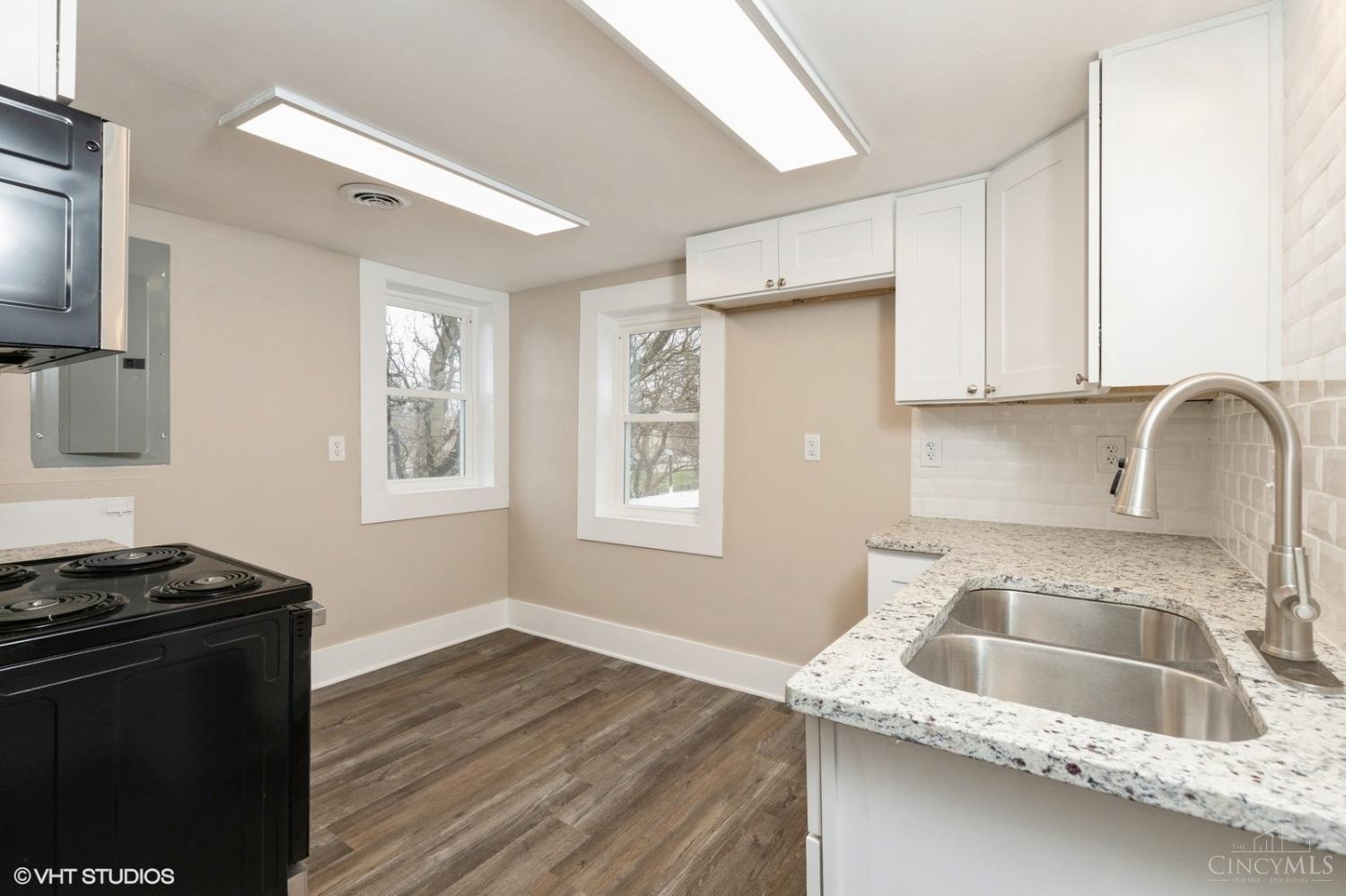 120 W Somers Street