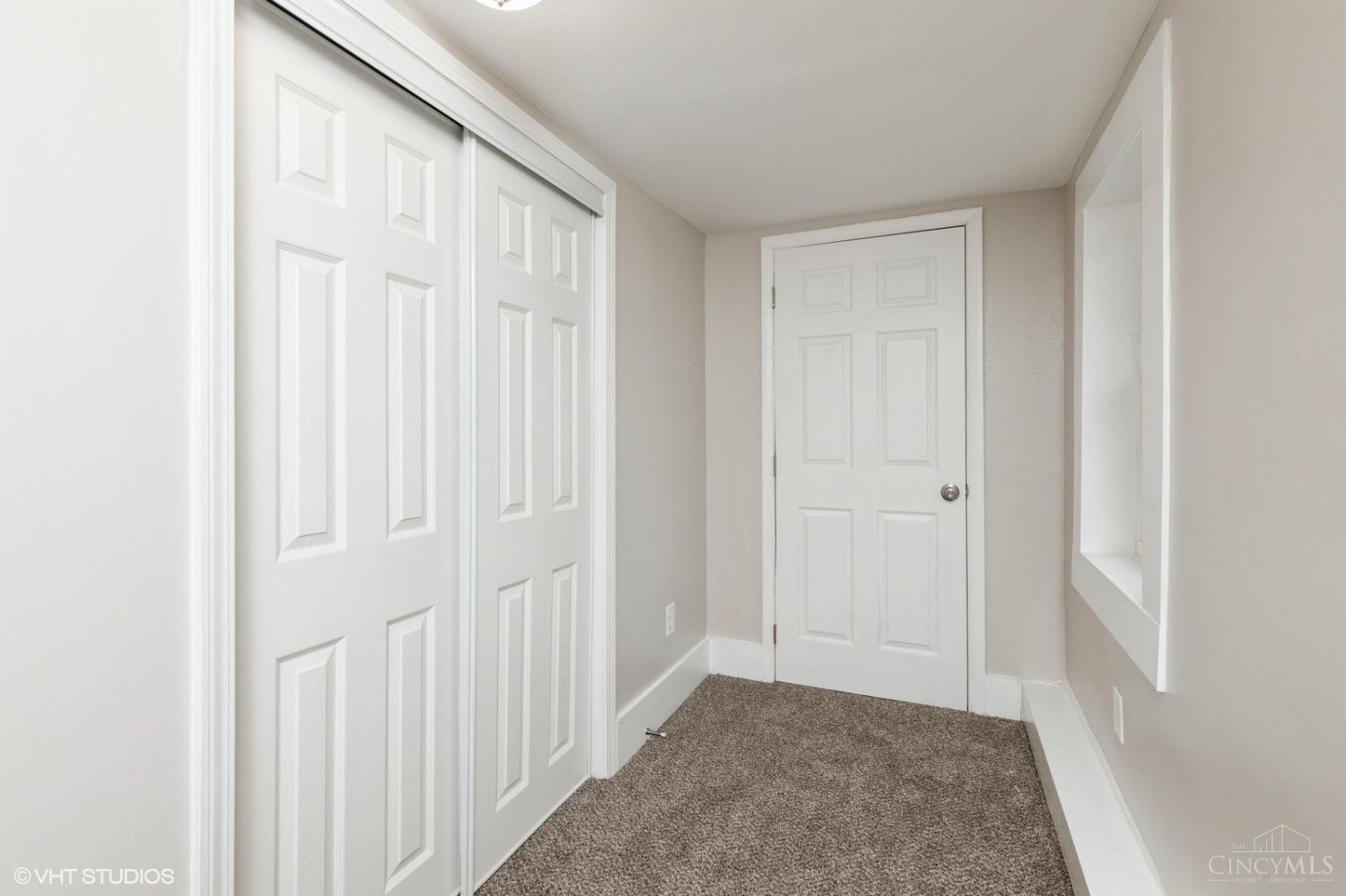 120 W Somers Street