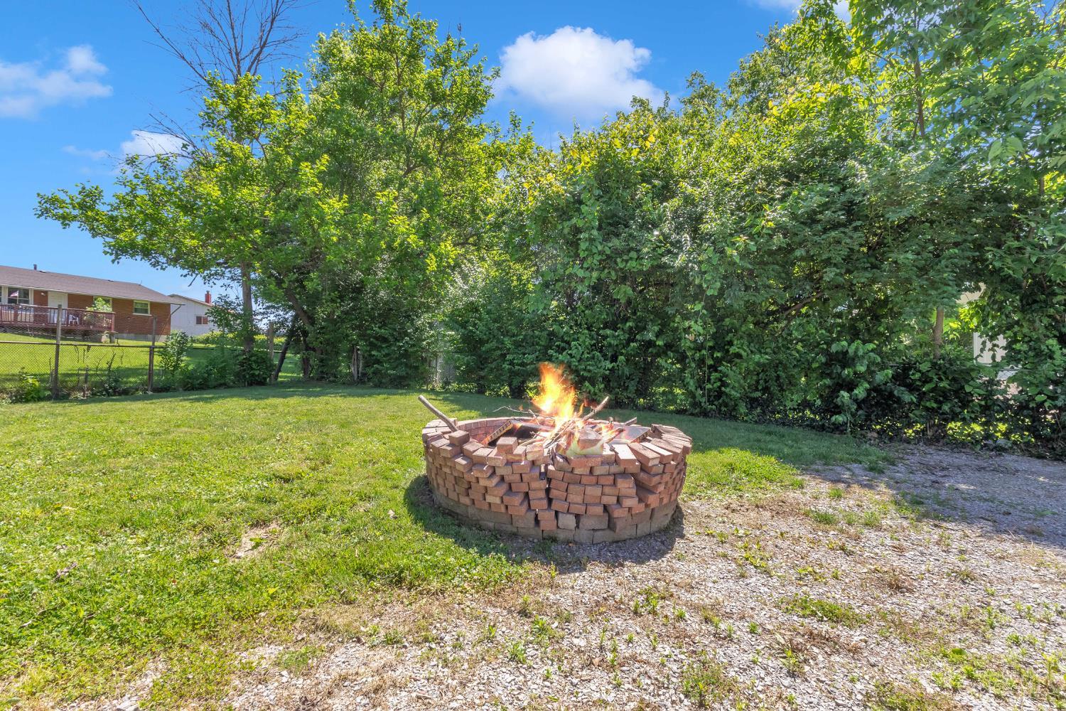 861 Fairborn Road