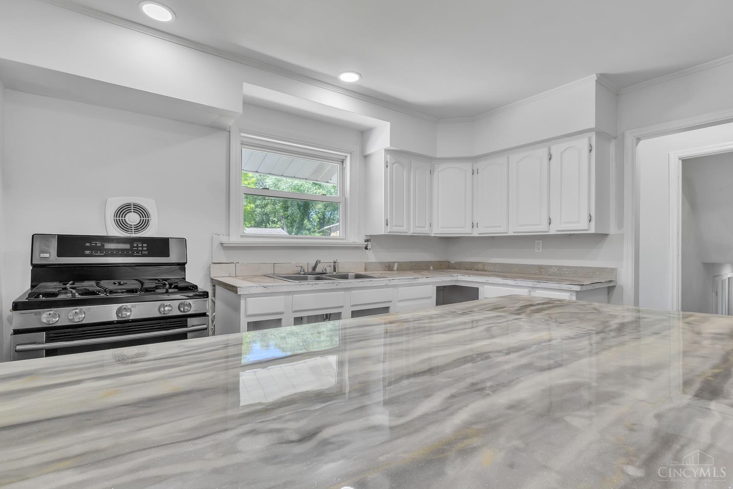 861 Fairborn Road