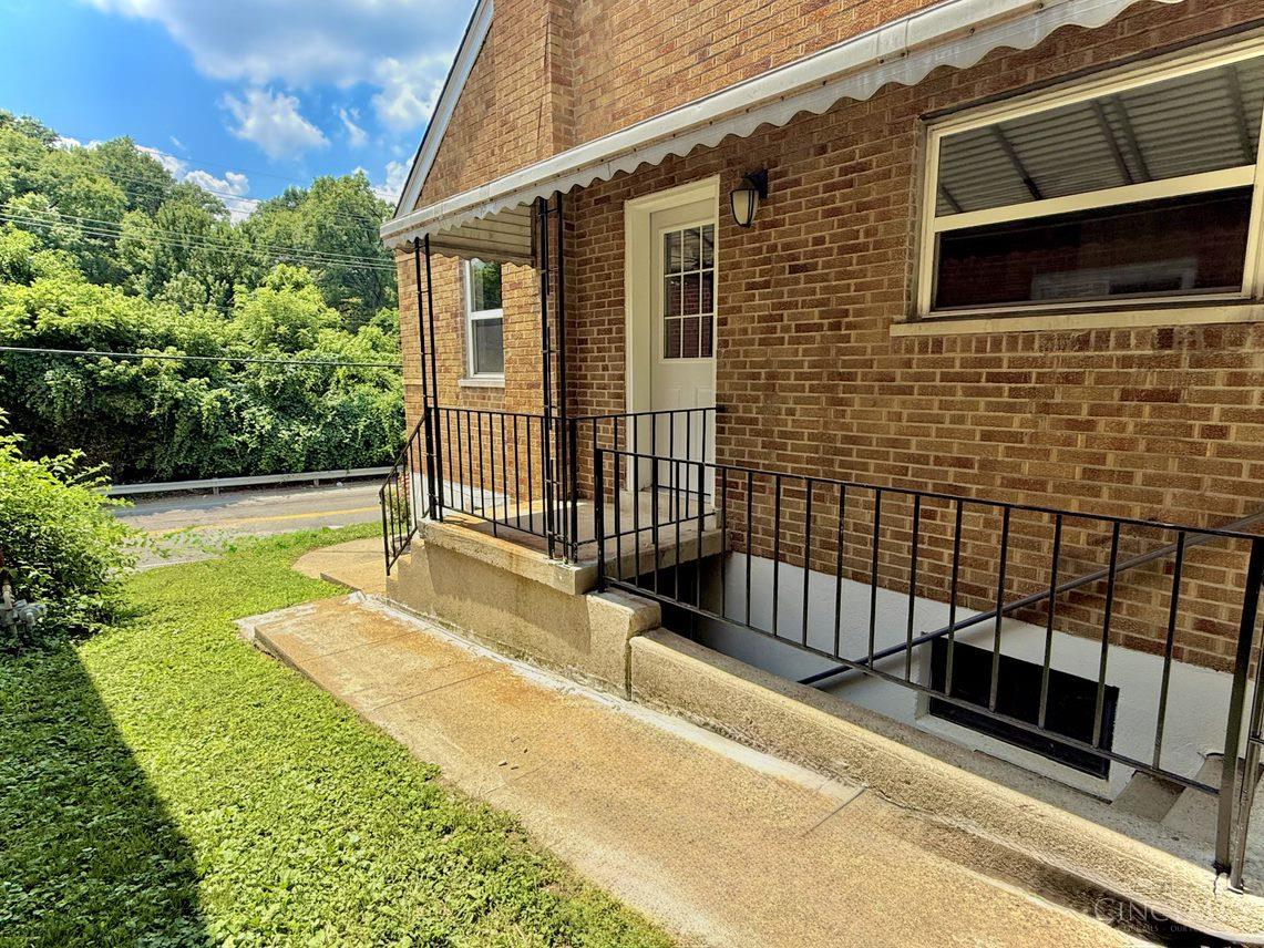 5424 Delhi Road