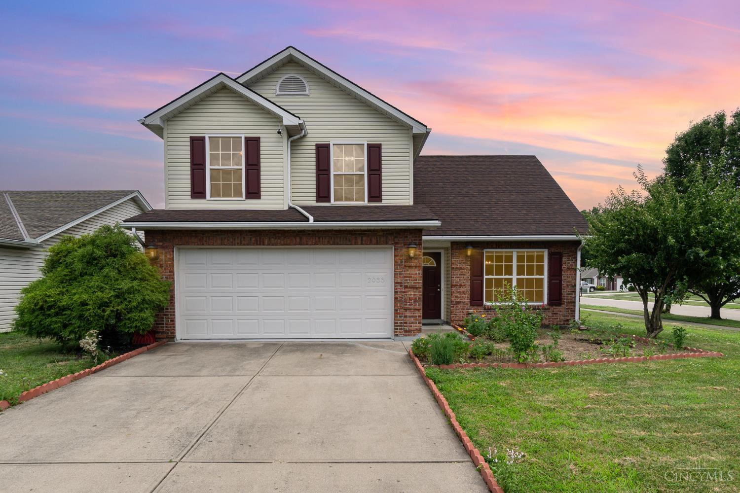 2033 Jackson Lane
