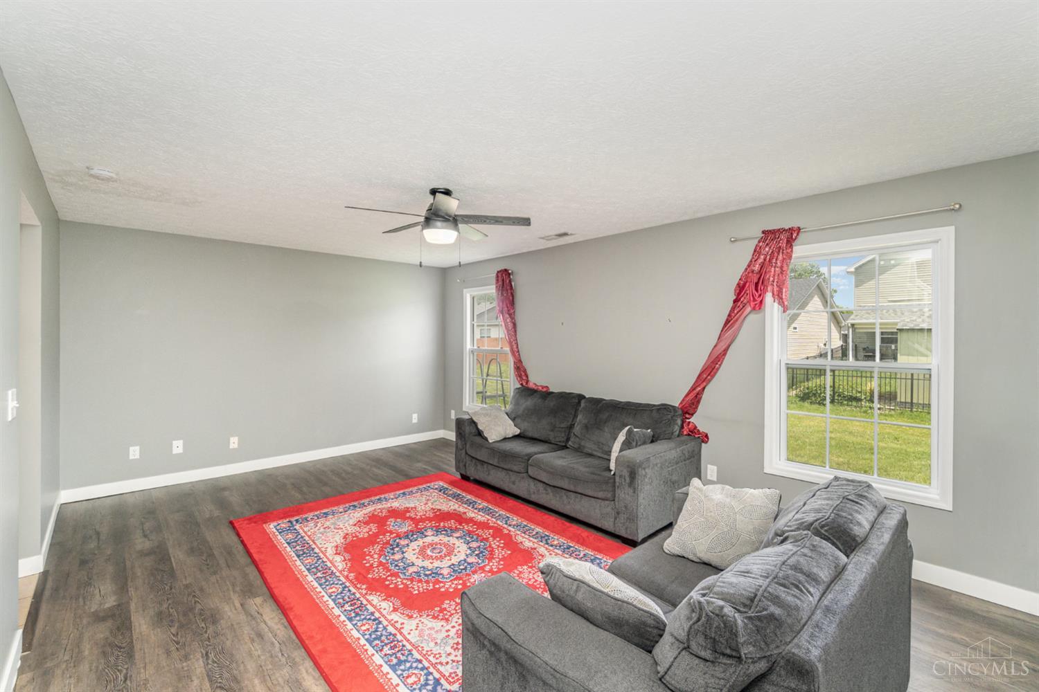 2033 Jackson Lane