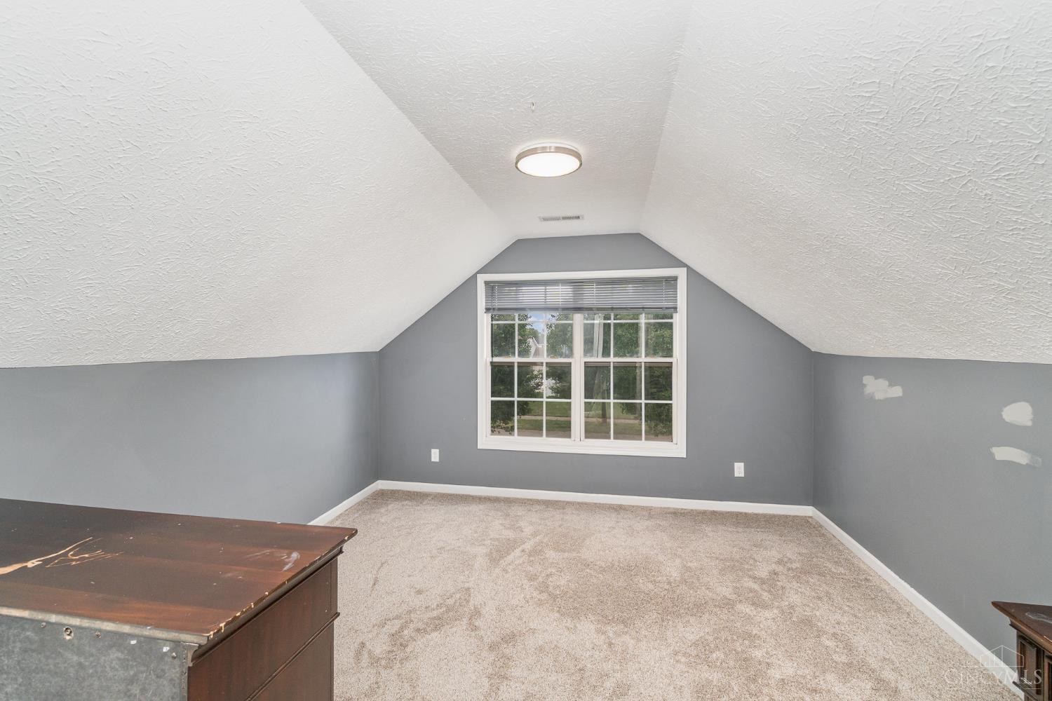2033 Jackson Lane