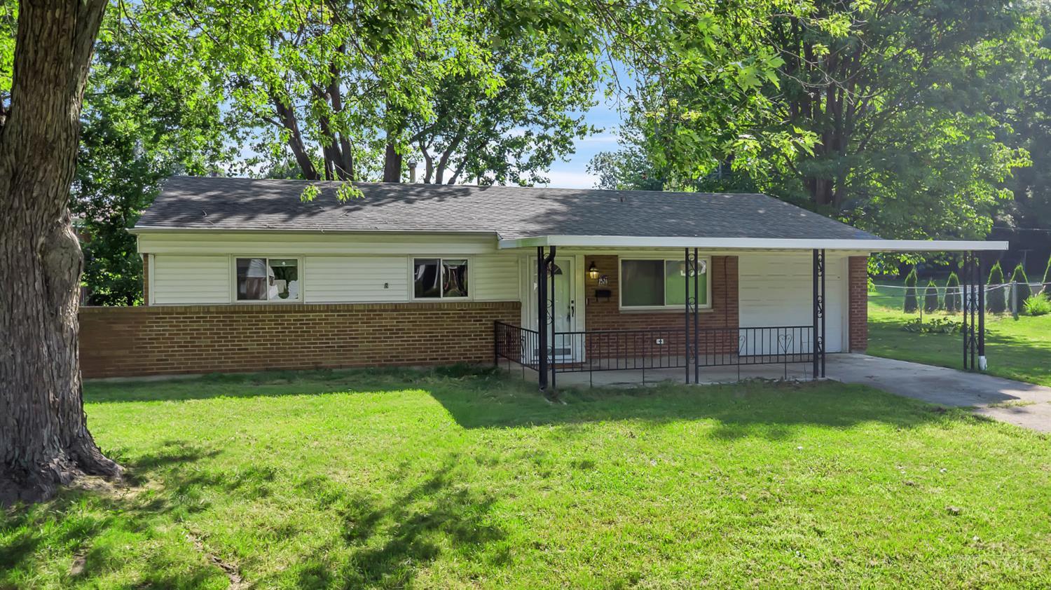 1526 Irondwood Drive